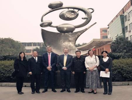 英国斯坦福德中学(图1)